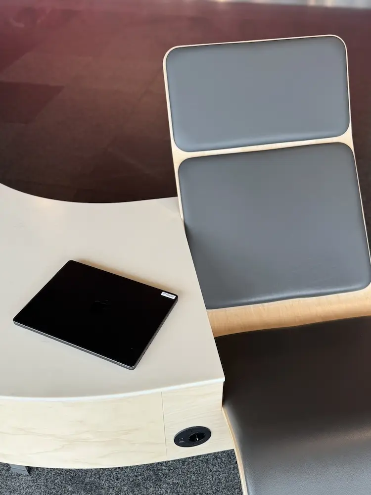 Macbook Pro M4 Pro 24GB black 
