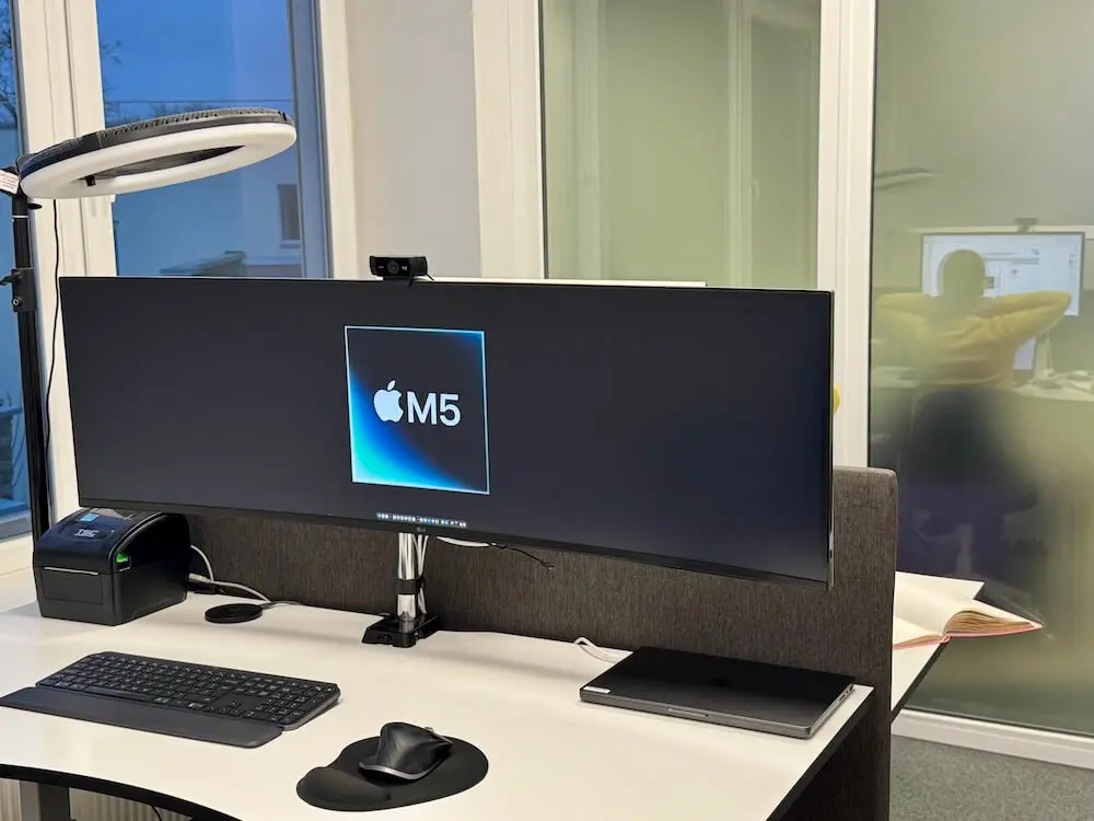 Apple Macbook Pro M5